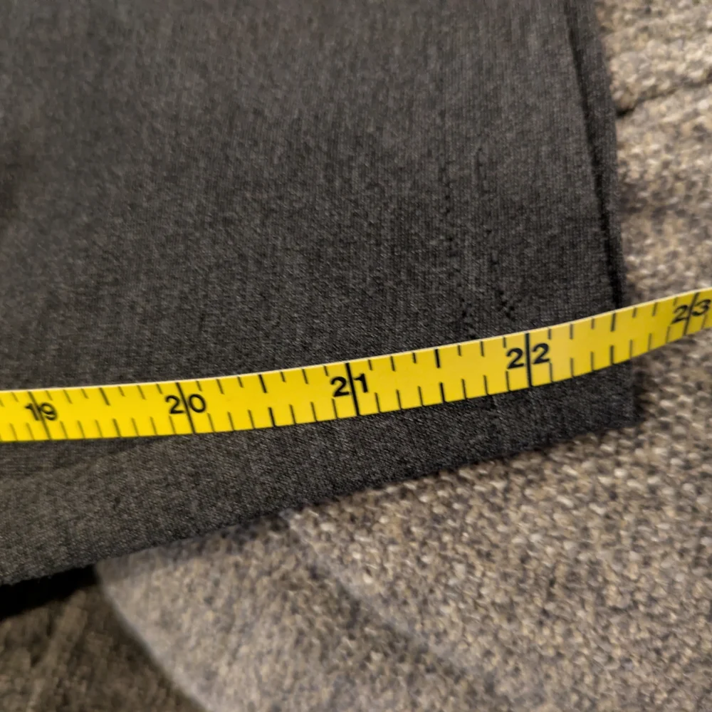 New with tags! torrid Gray High-Waisted Leggings - Picture 10 of 11